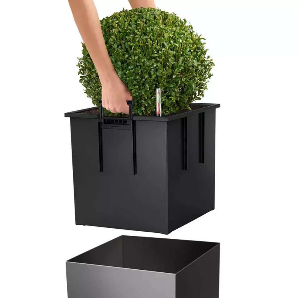 Lechuza Cube Premium 30 önöntöző kaspó – 12 l, fényes bézs, levehető belső betéttel