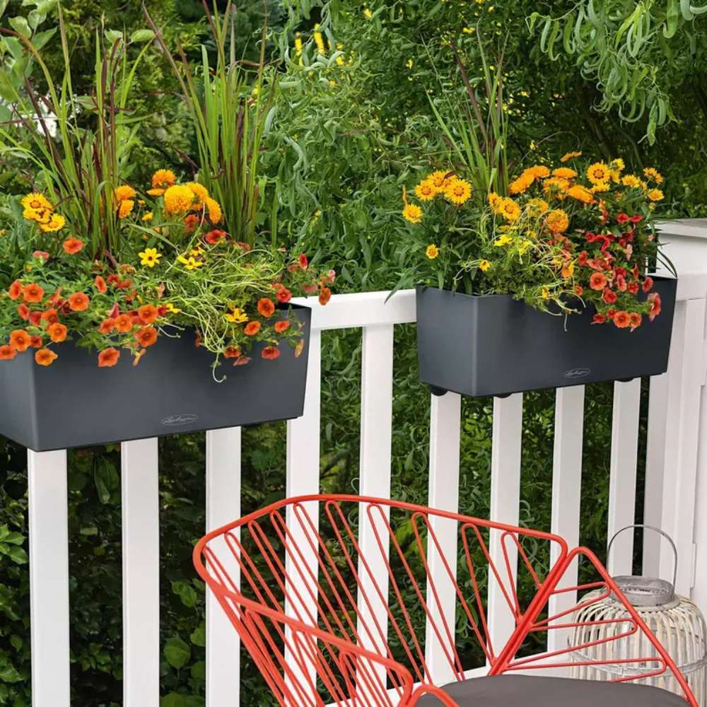 Lechuza Balconera Color 50 önöntöző balkonláda – 8 l, matt fekete
