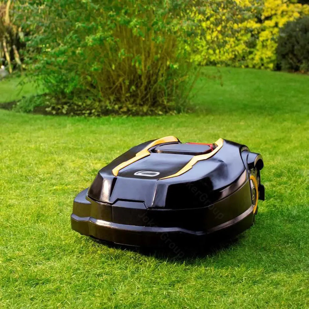 Cub Cadet XR5 1000 robotfűnyíró – akár 1000 m² felülethez, GSM-modullal