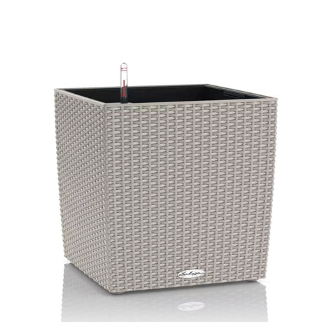Lechuza Cube Cottage 40 önöntöző kaspó – 31 l, rattan hatású, bézs