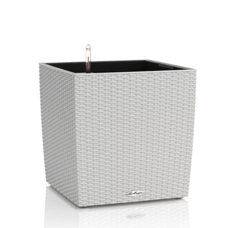 Lechuza CUBE Cottage 40 öntözőrendszeres kaspó – 31 l, világosszürke rattan hatású
