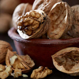 Nuc de Marea Neagra Nealtoit (Juglans Regia), cu dust dulce-amarui